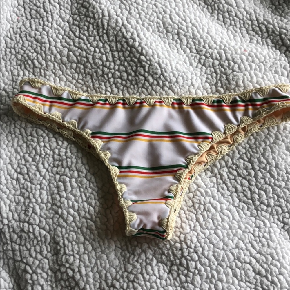 Posh Pua Bottom